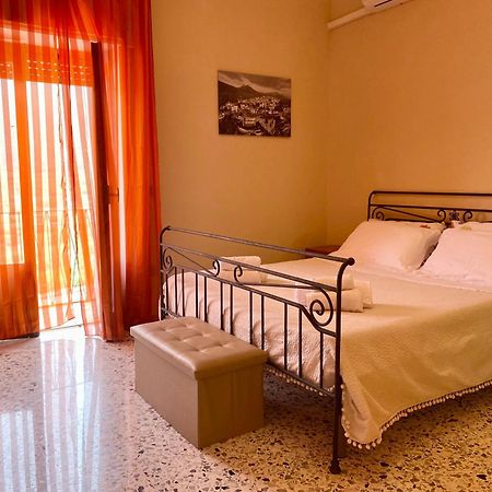 Appartamento "Il Geranio" Trentinara Exterior foto